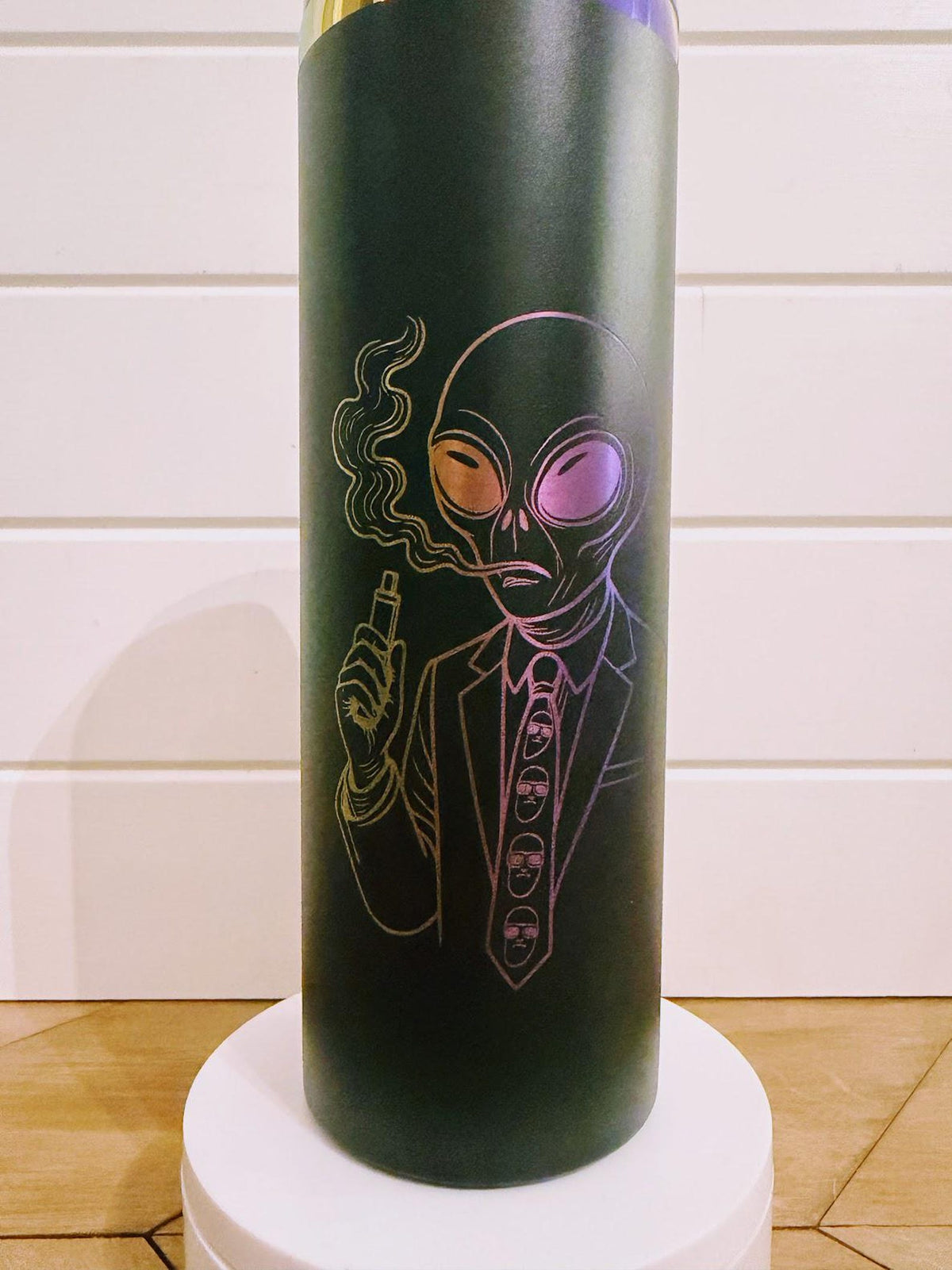 Better Call Quasar - Dungeon Crawler Carl - 20oz Slim Tumbler