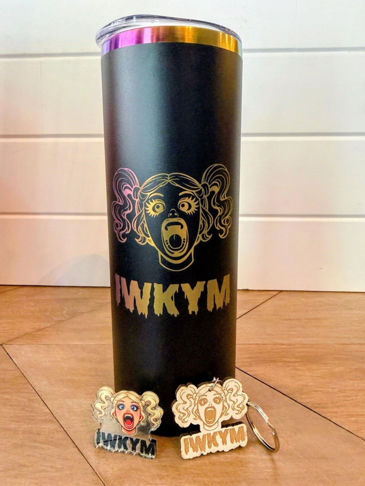 Samantha - IWKYM - Gift Set – Dungeon Crawler Carl Inspired | Samantha Tumbler, Acrylic Pin & Keychain | Nerd Gift Set